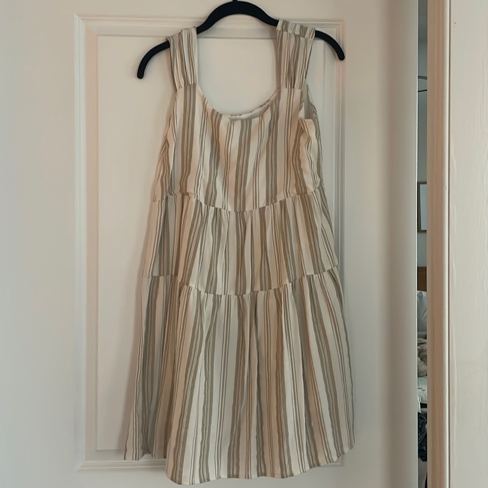 “Very j” sundress